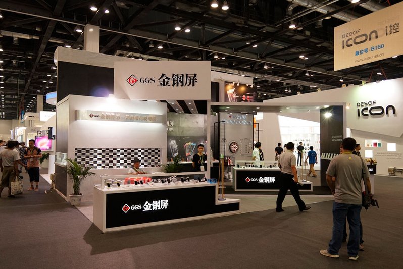 移动电源也能刷卡？唯米Macworld展台新品图赏